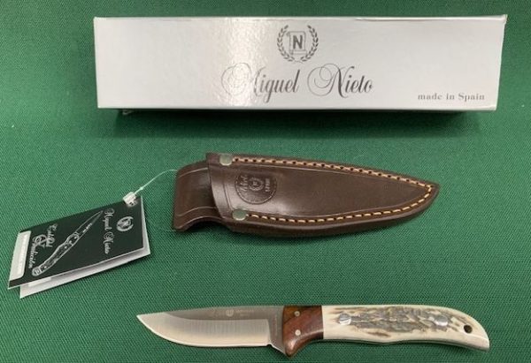 KNIFE NIETO 1069 COYOTE STAG HORN 8CM FX