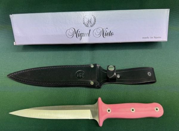 KNIFE NIETO PIG STICKER 20CM PINK HANDLE WITH BLACK LEATHER SHEATH ( PP1N )