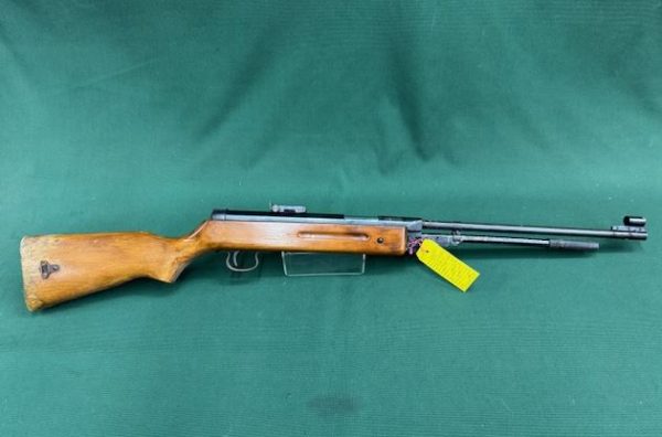 .177 A/RIFLE SHANGHAI MODEL UNKNOWN BLUED WOOD UNDERLEVER - NOT WORKING !!!