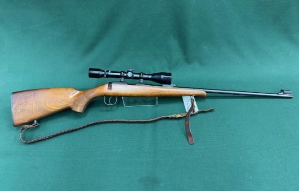 .22 BRNO MODEL ''2-E'' BOLT ACTION BLUED WOOD WITH 4X40 BLACKHAWKE SCOPE NO BOLT NO MAG -GREAT CONDITION !!!