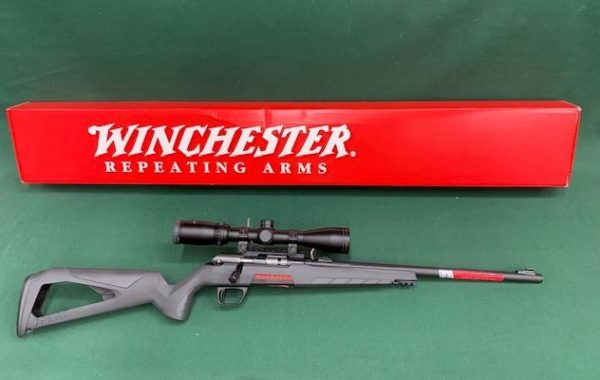 .22 WINCHESTER MODEL ''XPERT'' BOLT ACTION BLUED SYNTHETIC