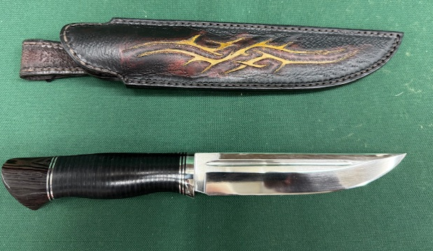KNIFE CUSTOM AUST MADE WITH LEATHER CUSTOM SHEATH (RUS004)